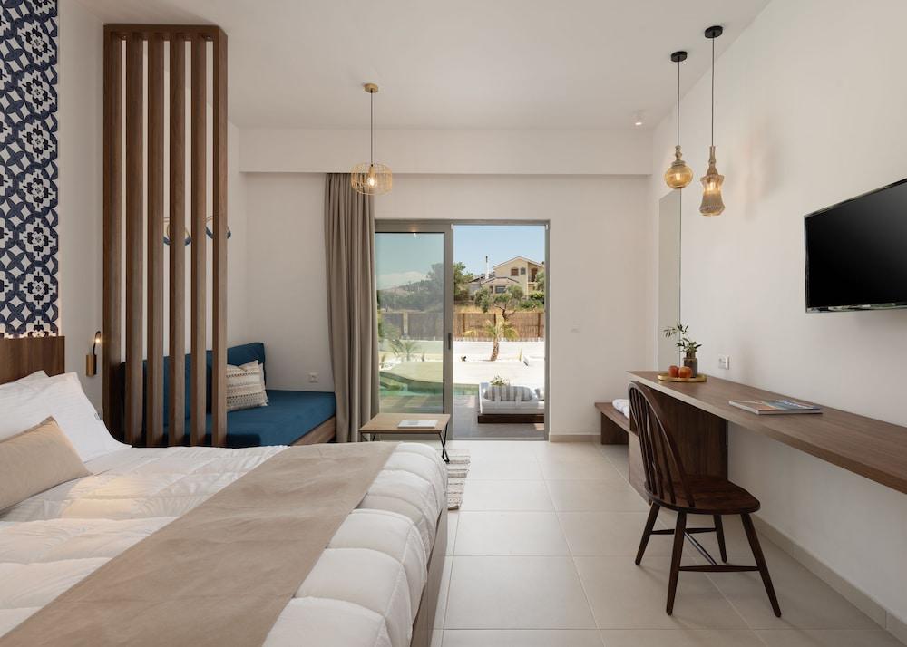 Hotel Nama Retreat